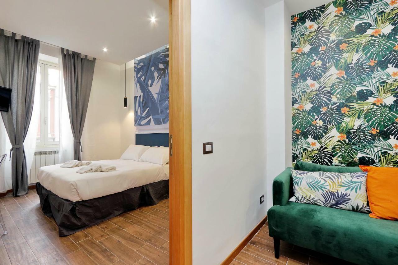 Style Apartment Julia 50 Mt From Colosseum Exterior photo