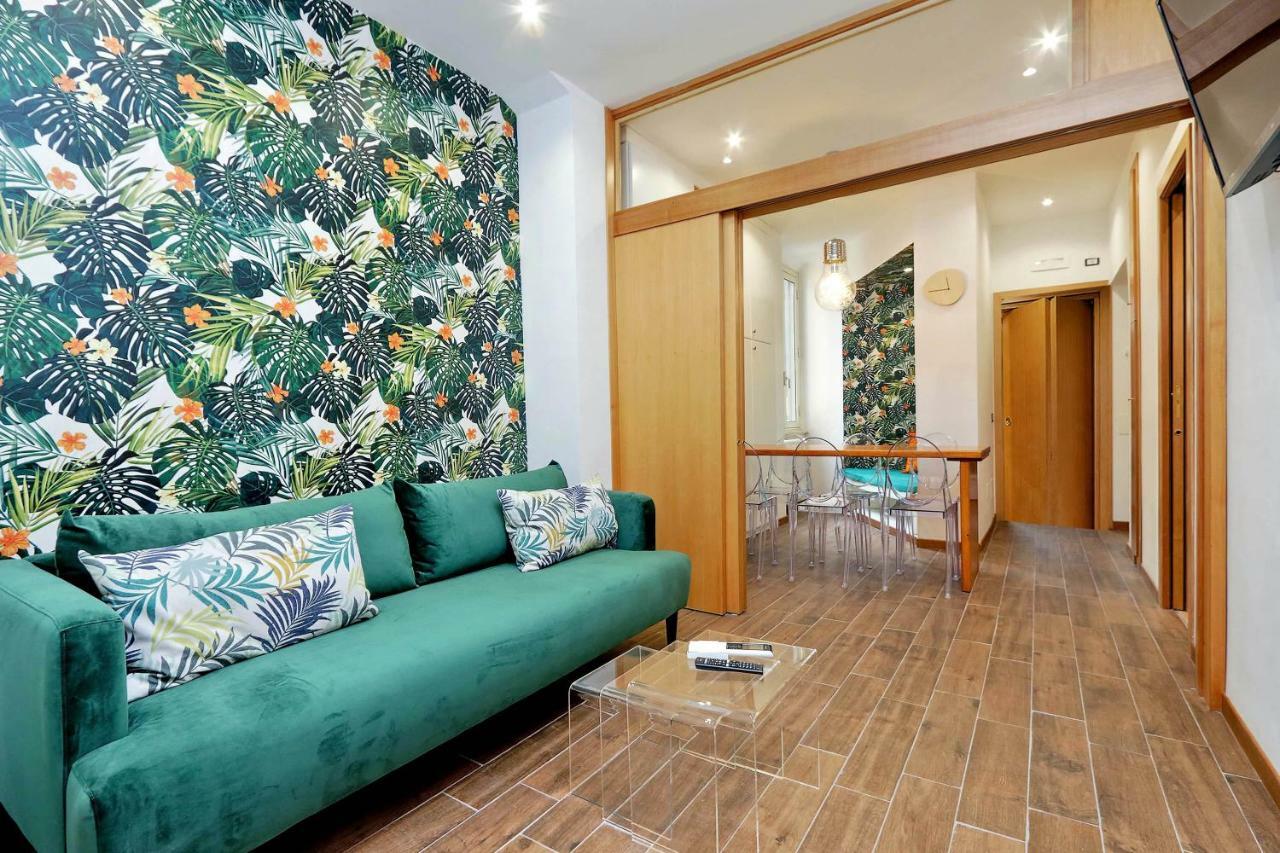 Style Apartment Julia 50 Mt From Colosseum Exterior photo